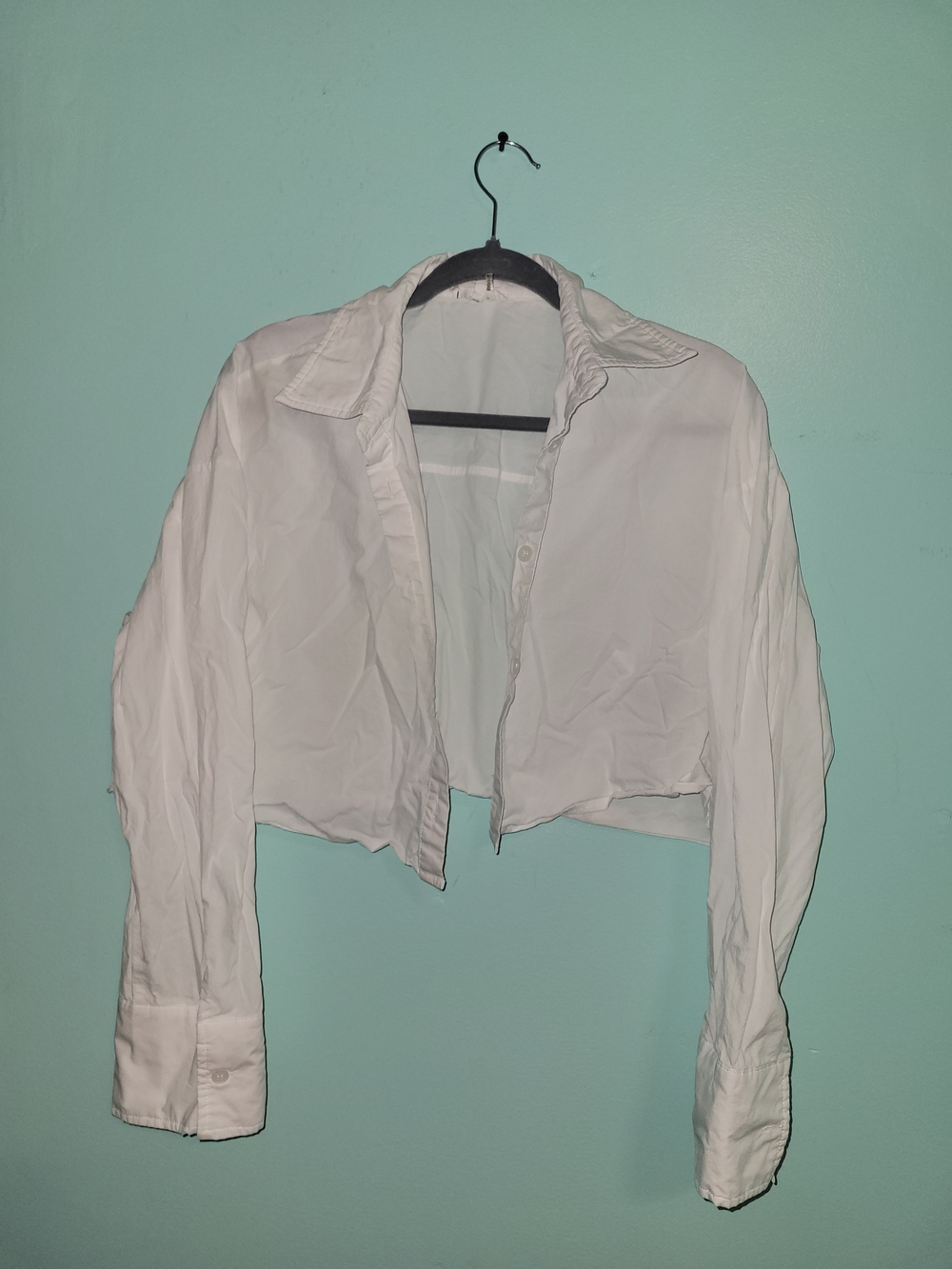 Cropped White Button-Up Shirt — Women's Classic Crop Top